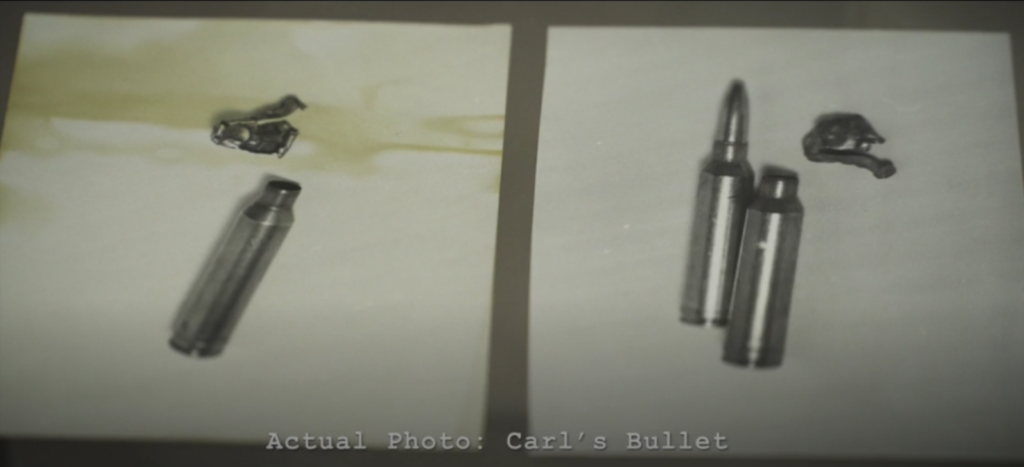 Des balles 7 mm Magnum du fusil de Carl Higdon et leur douille, une balle non tirée comparée avec la balle tirée par Carl Higdon et une douille tirée, la balle retournée sur elle-même est aussi en photo à côté.