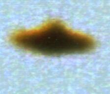 Zoom sur la photo de Silvano Lehmann en 2000, vaisseau pléairien semblable à ceux de Billy Meier