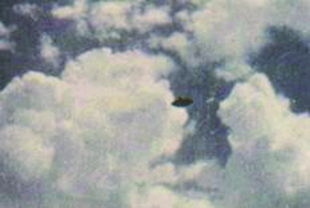 Vaisseau de Asket photographié par Billy Meier en 1964 en Inde