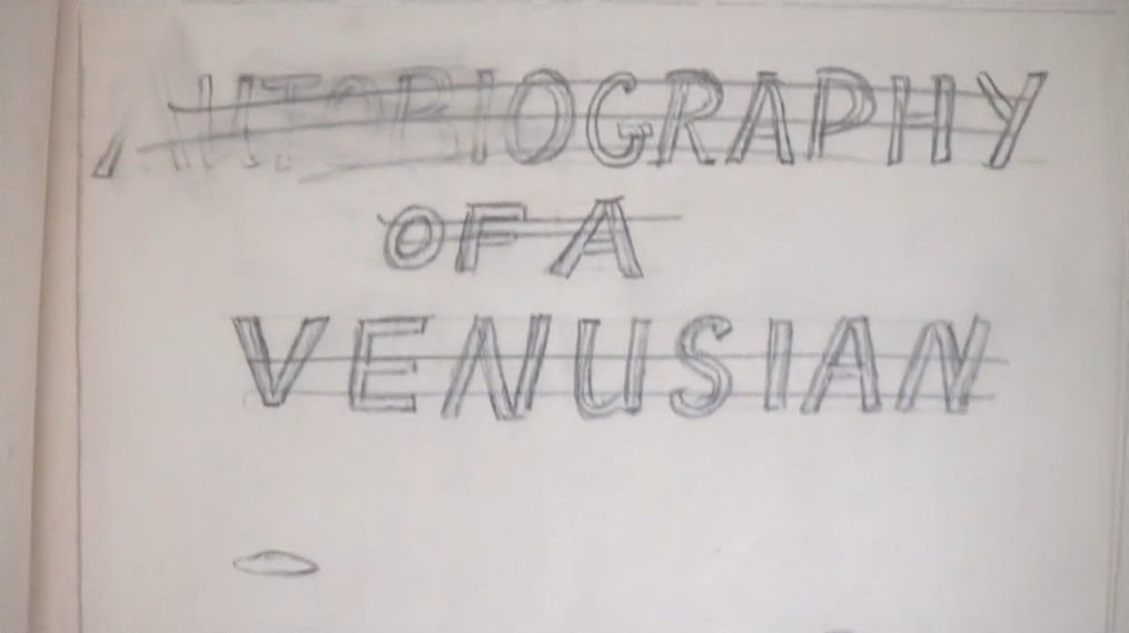 Photographies du 1er manuscrit d’Elizabeth Klarer, "Autobiographie d'une Vénusienne", page 2, partie haute.