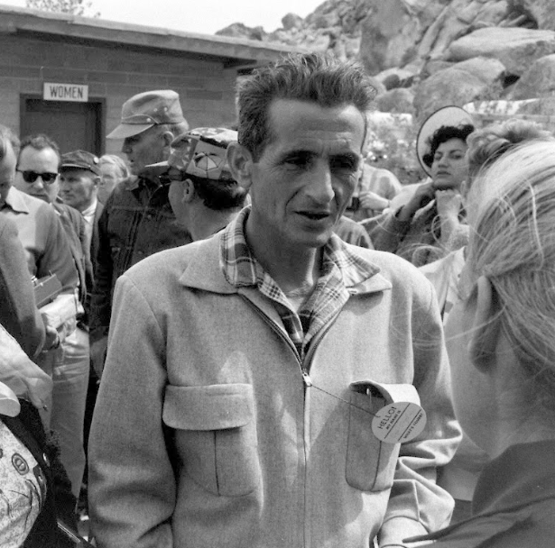 Orfeo Angelucci, en marge d’une convention.