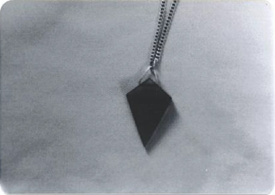 Autre photographie de la pierre de Phyl qui lui a été donnée par Andrak, d'après le livre.