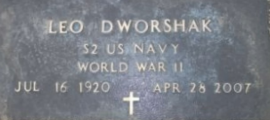 Plaque tombale de Leo Dworshak