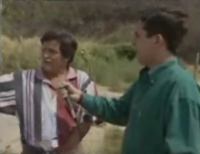 Rolando Panchana interviewant José Yaguana.