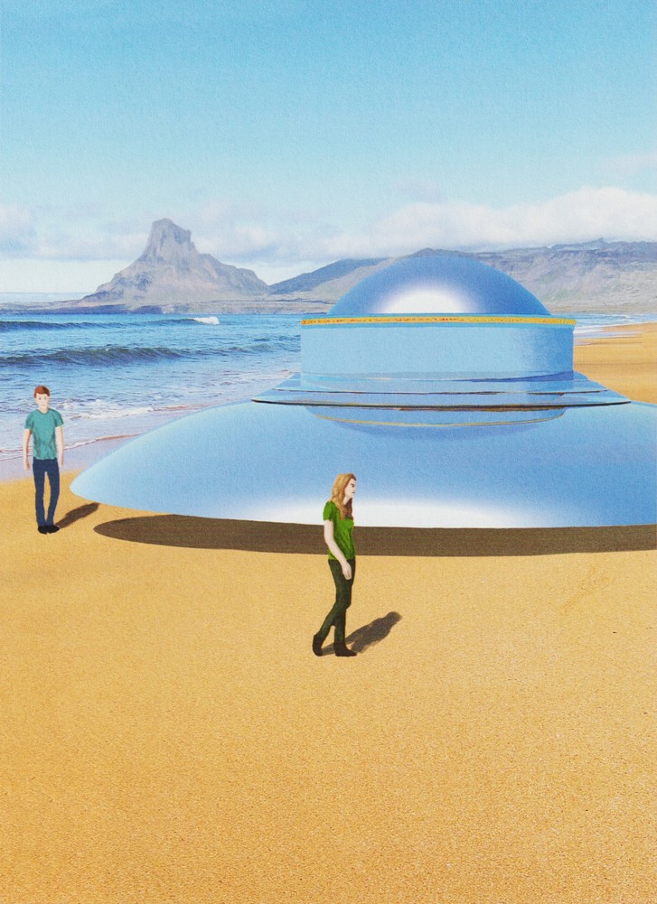 Image de "Alien Visitors - Volume II" réalisée par Rene Erik Olsen montrant une navette des Visiteurs d'un autre type (provenant d'une autre civilisation que la leur, avec 3 boules sur le dessous) posée de jour au sol en vue très rapprochée.